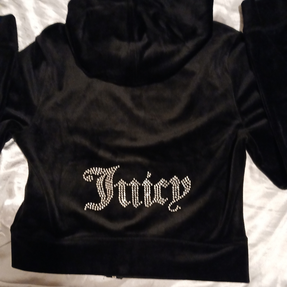 Juicy Couture Track Suit - Picture 5 of 15